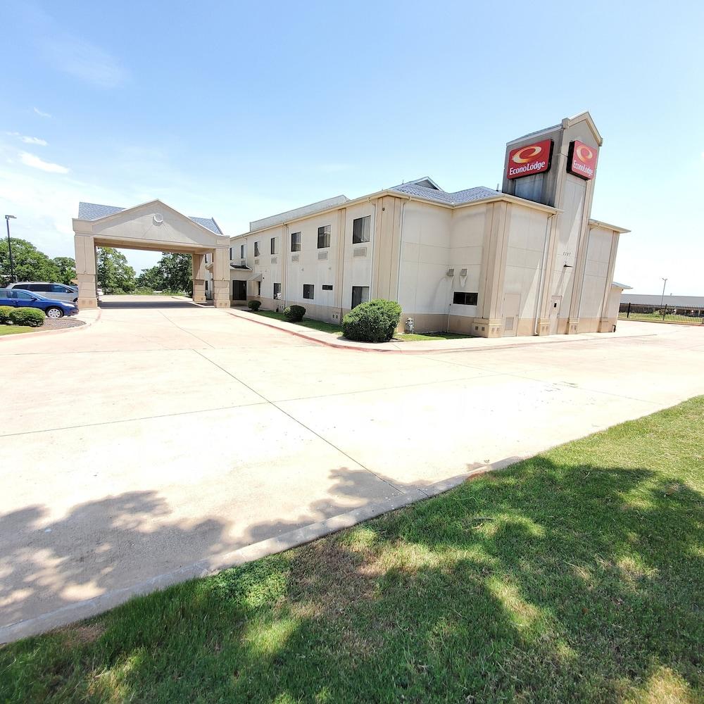 Econo Weatherford